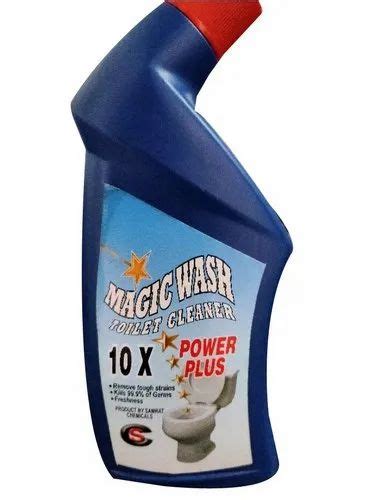 Make Toilet Cleaning a Breeze with our Magic Cleaner